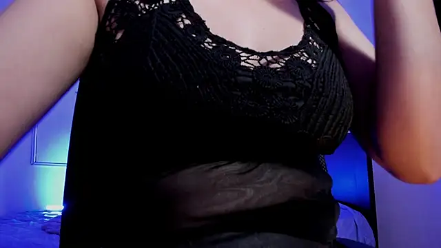 MeganWhite3 Chat XXX live