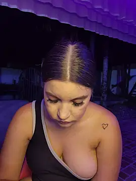 Chat XXX en directo de Pretty_Julieta