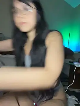 Chat XXX en directo de Evie-Luna