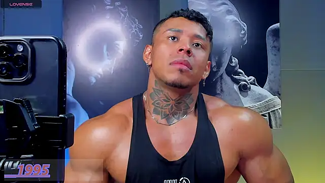 bradley_smithのウェブカメラショー