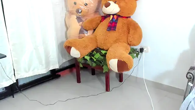 __Emma__11__Lecat_'s Live XXX Chat