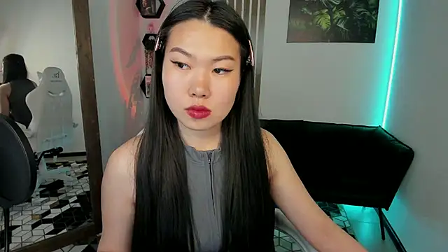 LunaPurrr's Live XXX Chat