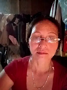 XXX chat uživo modela Cucci07