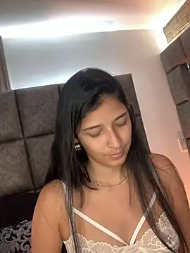 BrigitteVons Chat XXX live