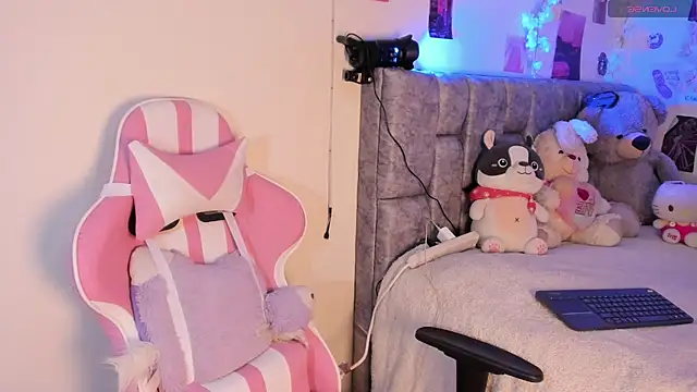 Iam_Emiily_ Show Webcam