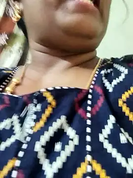 yamini1431 live XXX chat