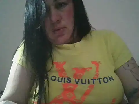 XXX chat uživo modela damita17