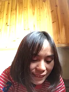 دردشة Sarahkiu الجنسية المباشرة