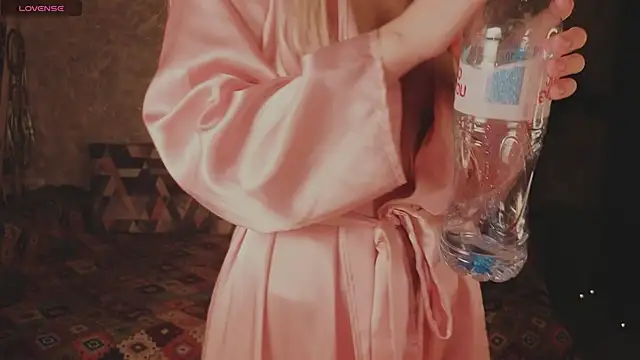 EternalOphelia 现场XXX聊天