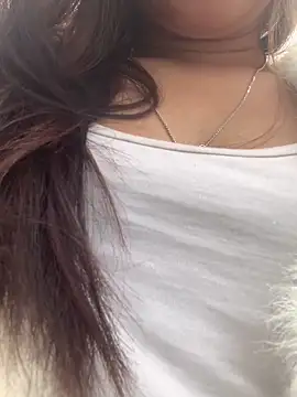 Linh_sexyyn Webbikameraesitys