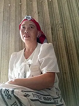 lena-cute 现场XXX聊天