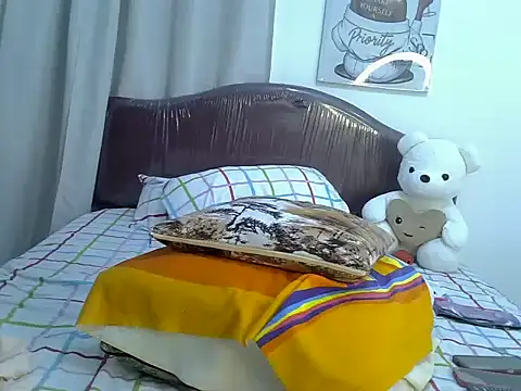 Chat +18 de Sultry_Bleau ao vivo