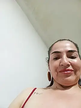 XXX chat uživo modela MaryRoze_