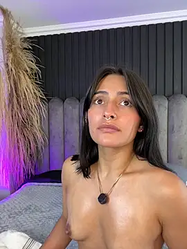 Nanda_vixen_ Webcam Show