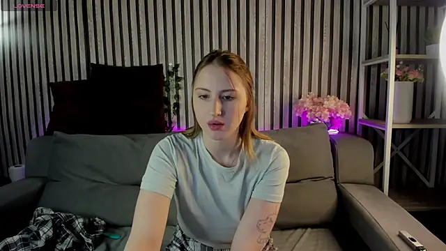 April_Jackson – Live XXX-chat