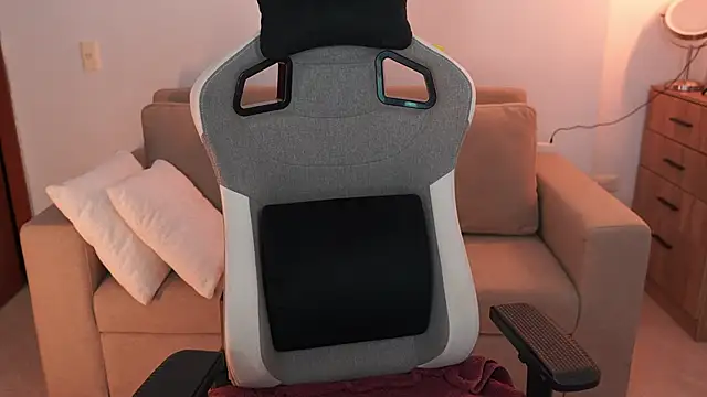 دردشة anyacutex الجنسية المباشرة