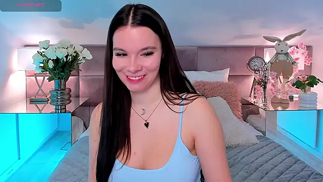 MiaMuse: онлайн-секс-чат