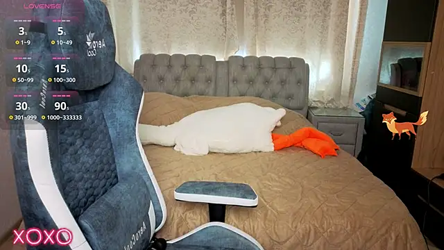 rocky_foxy Chat XXX in diretta