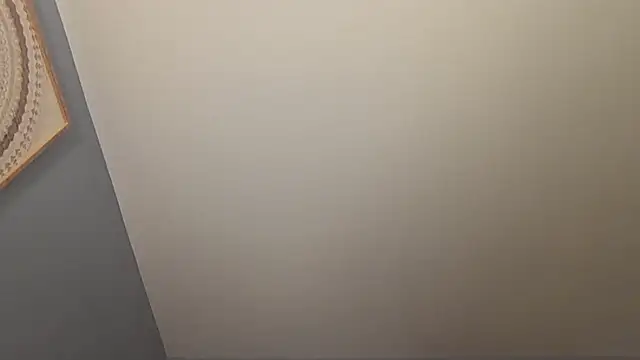 chrisw8140's Webcam Show