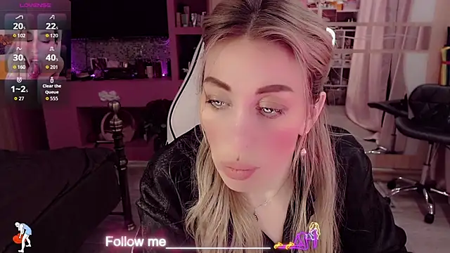 AnnieGOld_'s Live XXX Chat