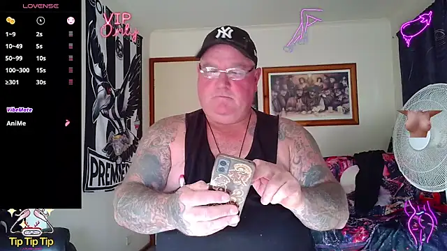 Sembang XXX Secara Langsung KINKYBLUEYES69