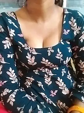 Show modela Kajal-hot11 na web-kameri