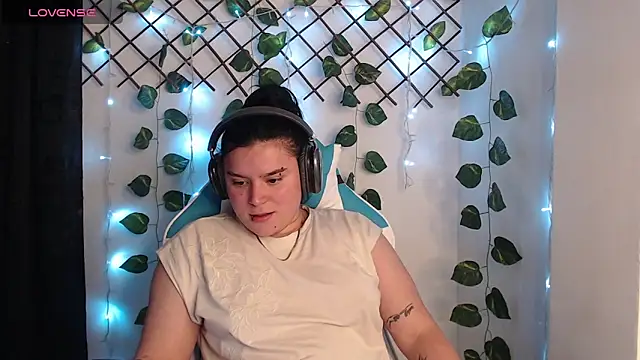 Nika_1_'s Live XXX Chat