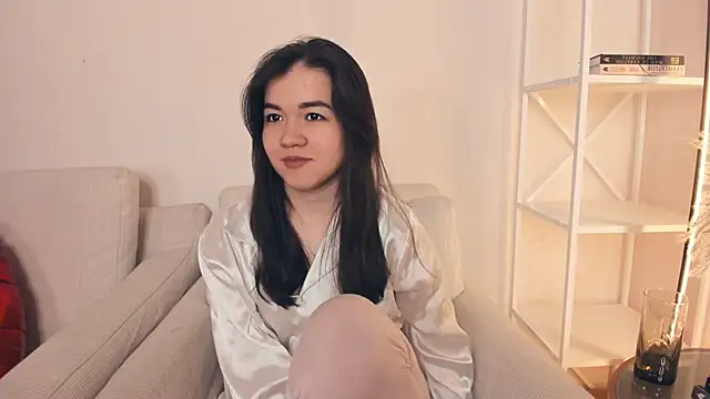 Онлайн чат XXX ShanaYock