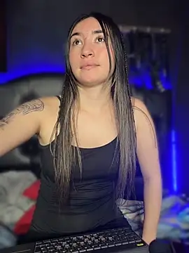 XXX chat uživo modela Sophie_LS