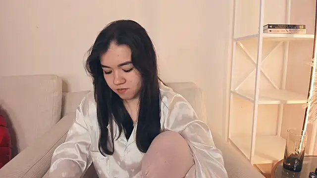 XXX chat uživo modela ShanaYock