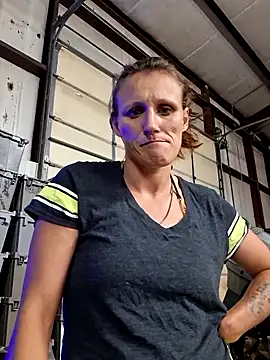 Chatroom XXX en direct de taatypeach69