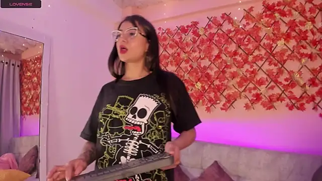 Sweet_Candies: онлайн-секс-чат