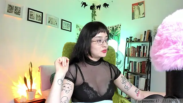 _Insomnia__'s Live XXX Chat