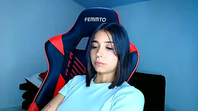 Rousse_violett: онлайн-секс-чат