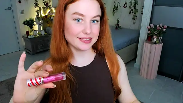 AirySilhouette: онлайн-секс-чат