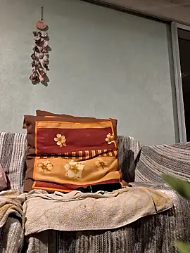 emma4xxx Pertunjukan Webcam