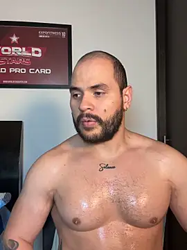 Axel_Dominus 即時 XXX 聊天