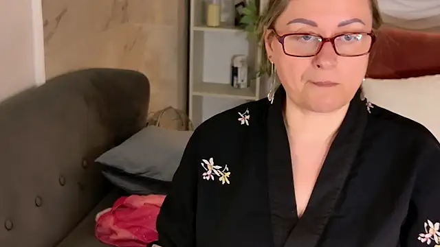 โชว์เว็บแคมของ Alexandra_Kind