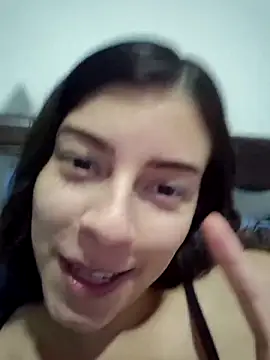 IrisBound's Live XXX Chat