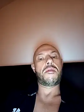 Guitccch Webcam show