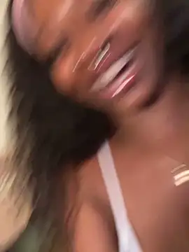 mochakaia's Live XXX Chat