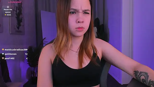 Chat XXX en directo de Lori_Bllossom