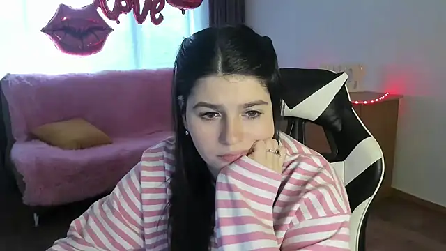 KisaModel 现场XXX聊天