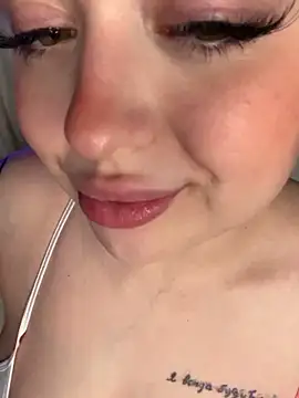 KellyMoors 라이브 XXX 채팅