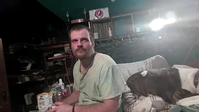 charactrzero élő XXX-chatje