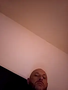 Guitccch 网络视讯表演