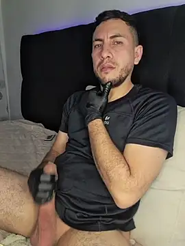 Alessfuck_friends Adlı Modelin Canlı XXX Sohbeti