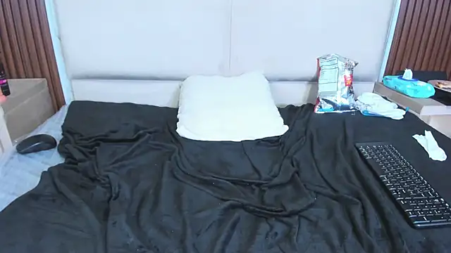 Chat XXX en directo de MilaDivine