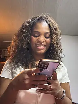 AuroraBrow's Live XXX Chat