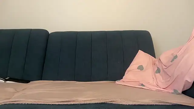 Sasha__Love: διαδικτυακό σόου στην κάμερα